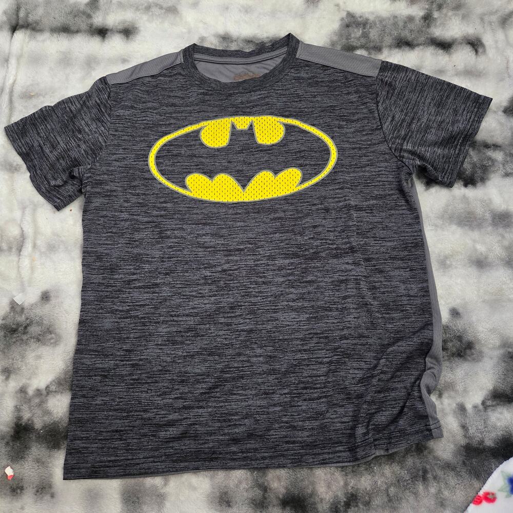 Batman Logo Tee Men's Medium Gray Short Sleeve DC Comics Graphic T-Shirt